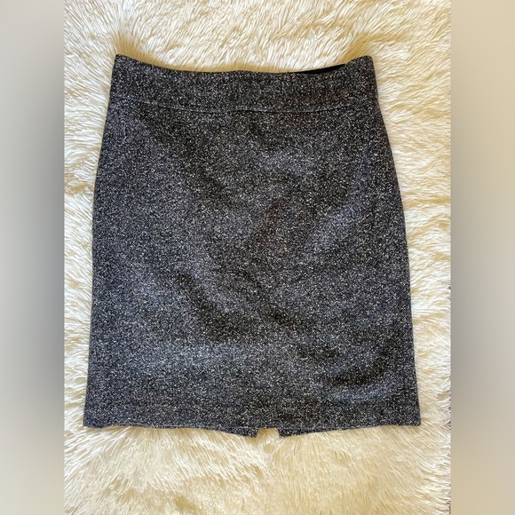 Banana Republic pencil skirt - Picture 1 of 2